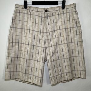Adidas Golf Chino Shorts Mens Size 34 Beige Gray Plaid 11” Inseam Performance